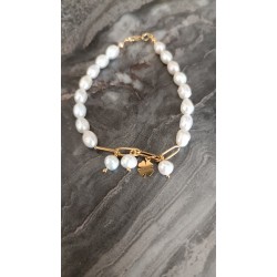 İnci Charmli İnci Bileklik 