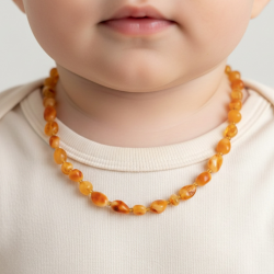 Bebek Kehribar Kolye | Orijinal Baltık Kehribarı – Güvenli Kilitli