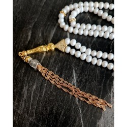 Doğal İnci Tesbih 99’lu – Gold İmame ve Püsküllü Zarif İnci Tesbih