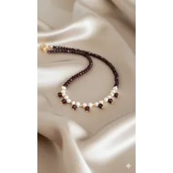 Granat ve İnci Choker Kolye – Küp Kesim Doğal Taş, 40 cm Çelik Aparatlı Zarif Tasarım